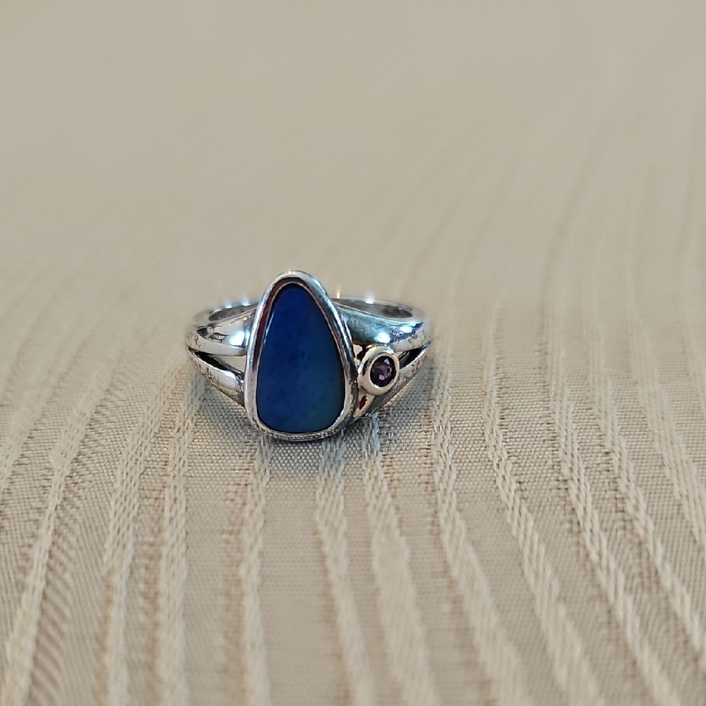 .925 Sterling Ring w/Blue Seaglass Stone & Amythest Stone, Sz. 7